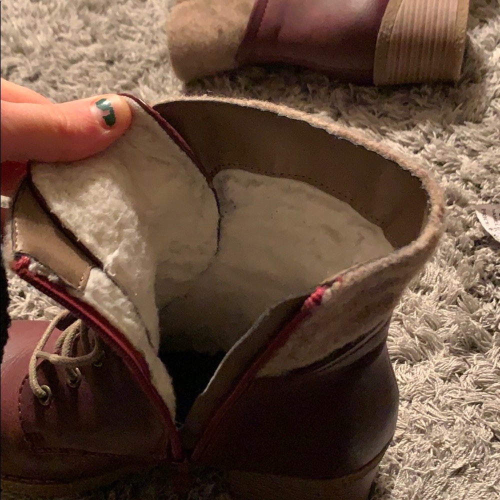 Lined Heeled Booties - Picture 4 of 6
